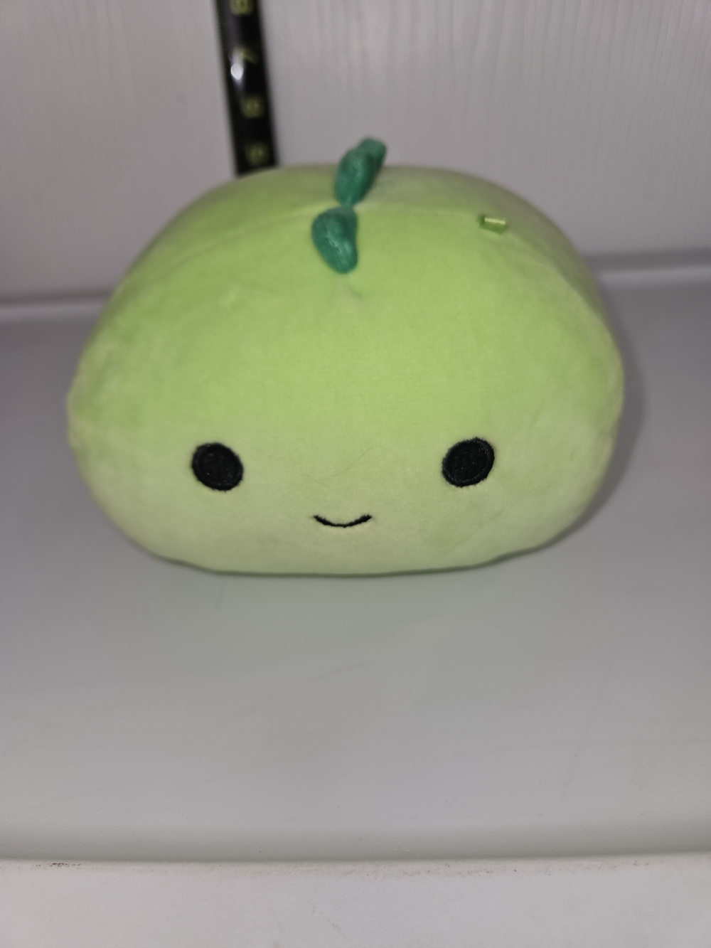 Squishmallows Lime Green Plush with Dark Green Dinosaur Mini